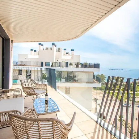 Luxury Penthouse Allonbay Village & Apartment